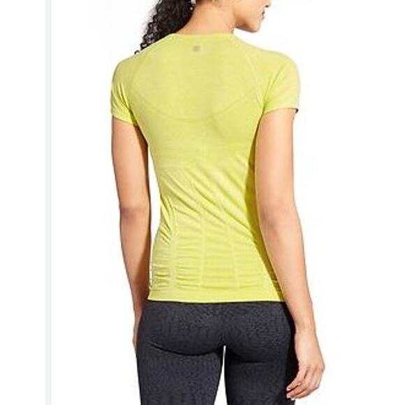 Athleta Fastest Track Tee Large - Picture 1 of 9